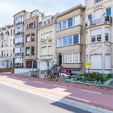 Centrally Located Les Anemones By Interhome アパート